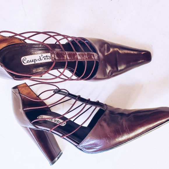 🚫SOLD🚫Vintage Strappy Pumps - Picture 6 of 6